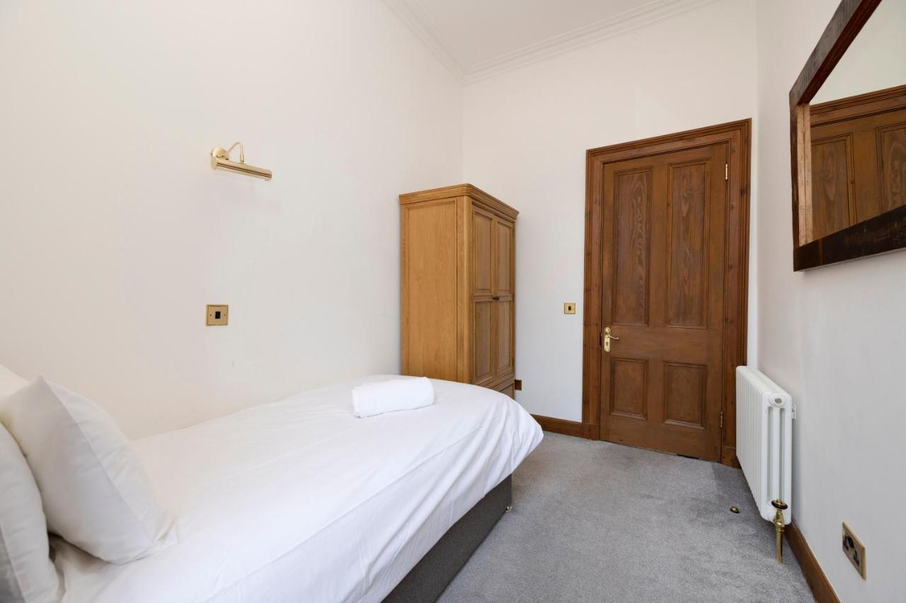 Joivy Spacious Home Near The Meadows إدنبرة المظهر الخارجي الصورة